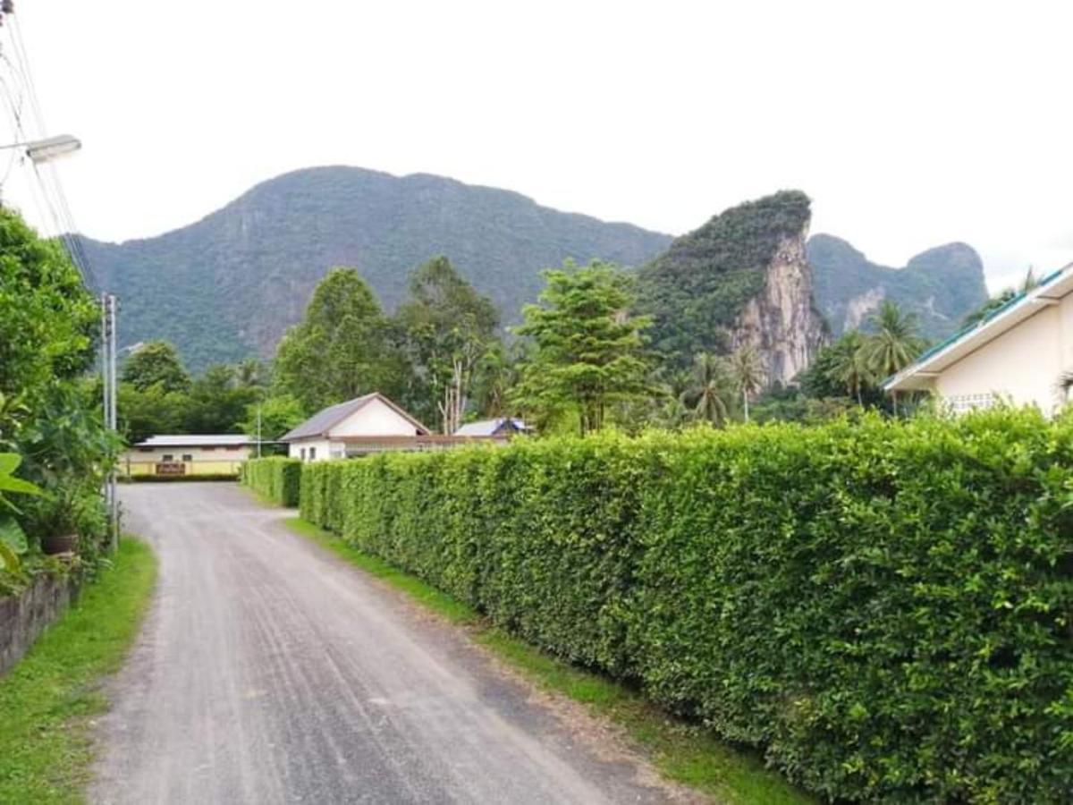 Baan Rim Nam Resort Phang Nga Esterno foto